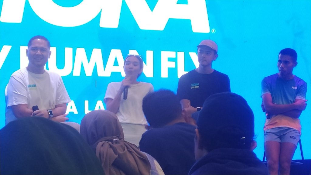 HOKA hadirkan HOKA FLY HUMAN FLY