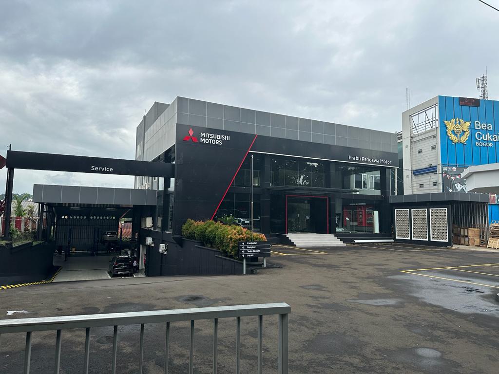 PT Mitsubishi Motors Krama Yudha Sales Indonesia (MMKSI) resmikan diler