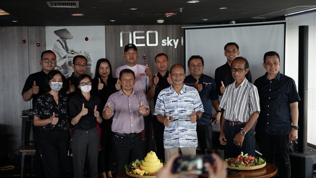 Bulan Juni adalah bulan yang spesial