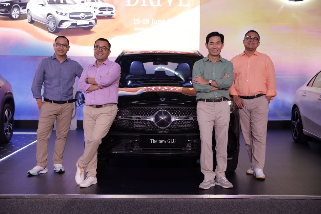 PT Mercedes-Benz Distribution IndonesiaÂ secara resmi