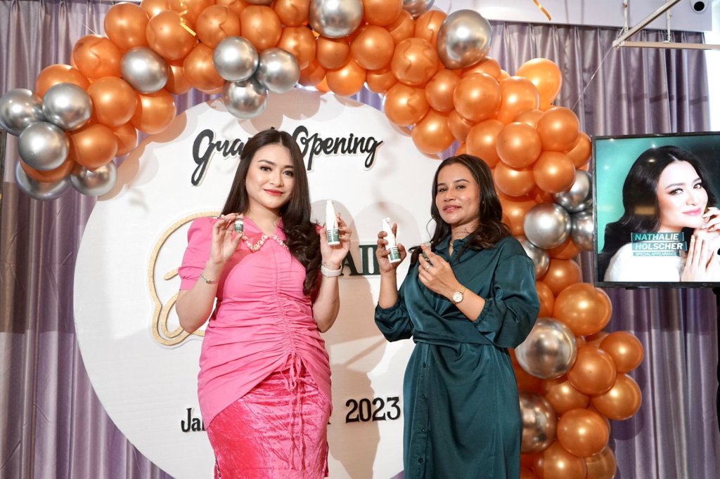 Lashair Lounge hadir dengan perawatan unggulan