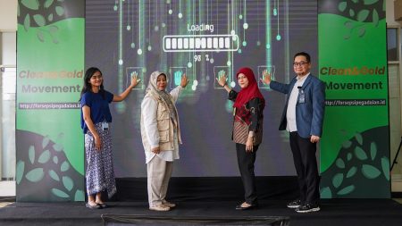 PT Pegadaian Menggelar Kick Off Clean and Gold