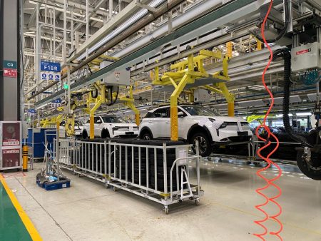 PT NETA Auto Indonesia, distributor resmi kendaraan