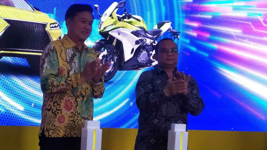 PT Adira Dinamika Multi Finance Tbk. (Adira Finance) Â hadir
