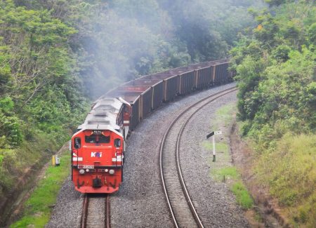 PT Kereta Api Indonesia (Persero) terus menggenjot