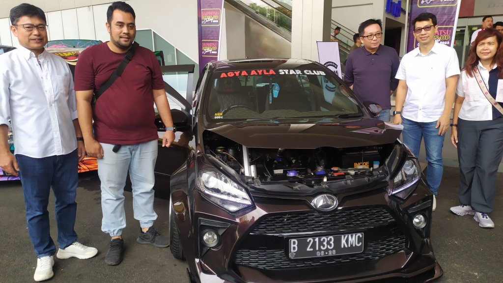 Daihatsu Dress Up e-Challenge (DDeC) merupakan