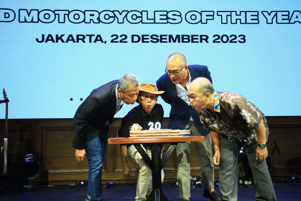 Forum Wartawan Otomotif Indonesia (FORWOT) merilis