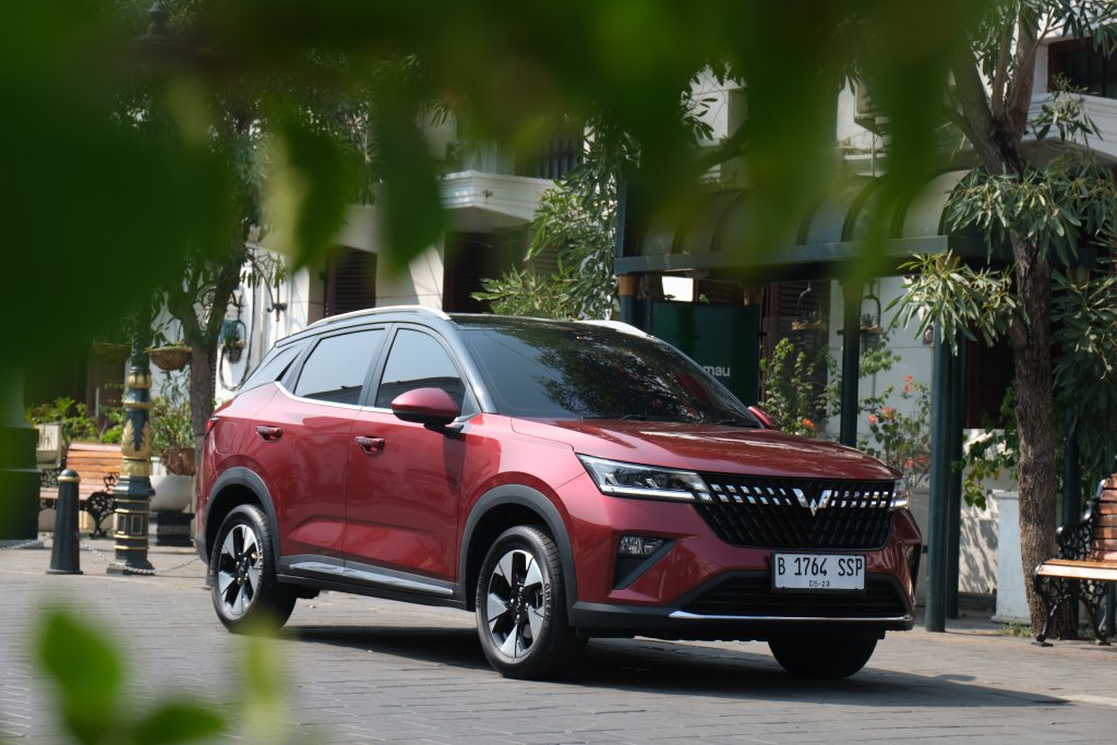 Wuling Motors (Wuling) melalui compact SUV