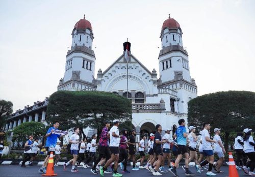 2.100 Pelari Ikuti Semarang 10K Powered by ISOPLUS