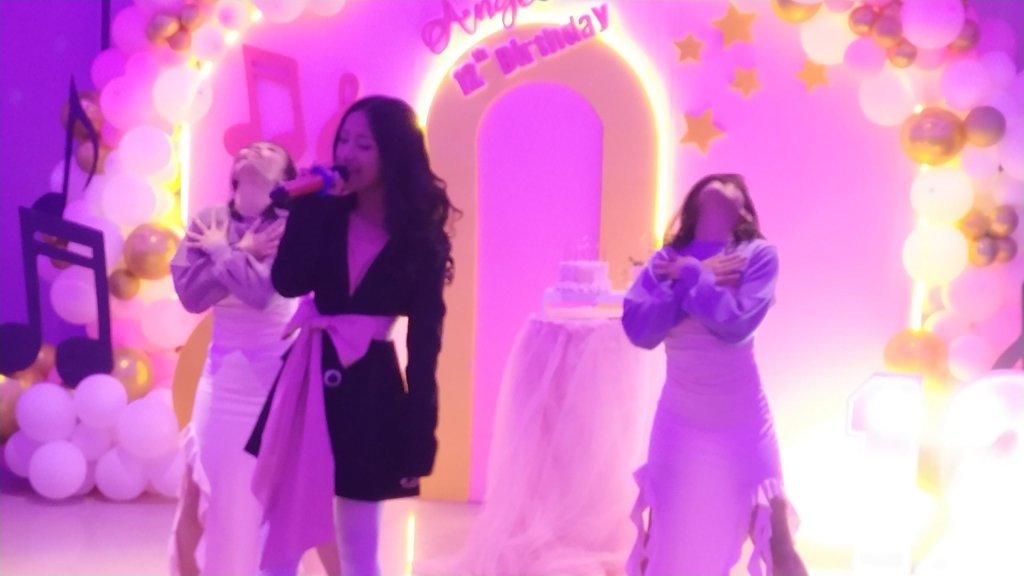 Felicia Angelica artis muda merilis single tepat pada perayaan