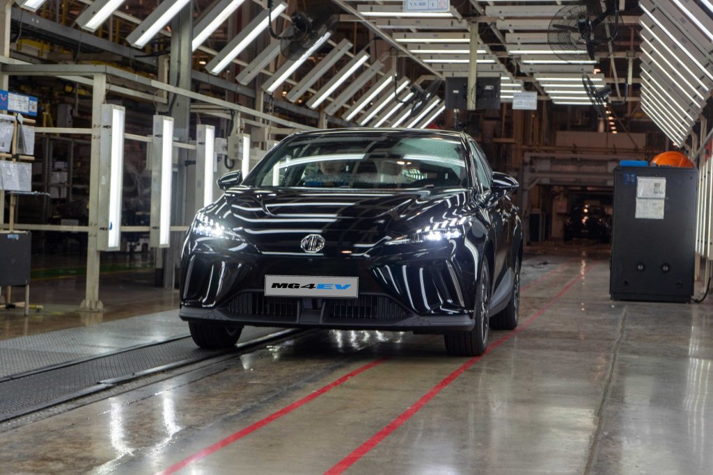 MG Motor Indonesia memproduksi Â kendaraan listrik revolusioner