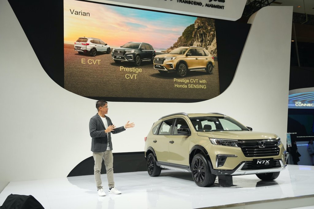 Honda mengusung tema Energize to Accelerate pada ajang