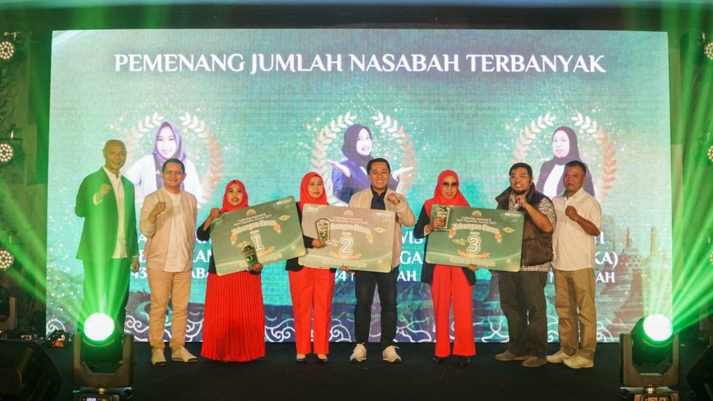 PT Pegadaian menggelar Agen Pegadaian Awards 2023