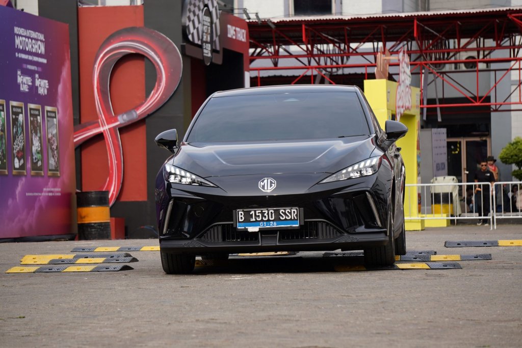 MG 4 EV. Mobil listrik andalan MG ini berhasil menarik perhatian