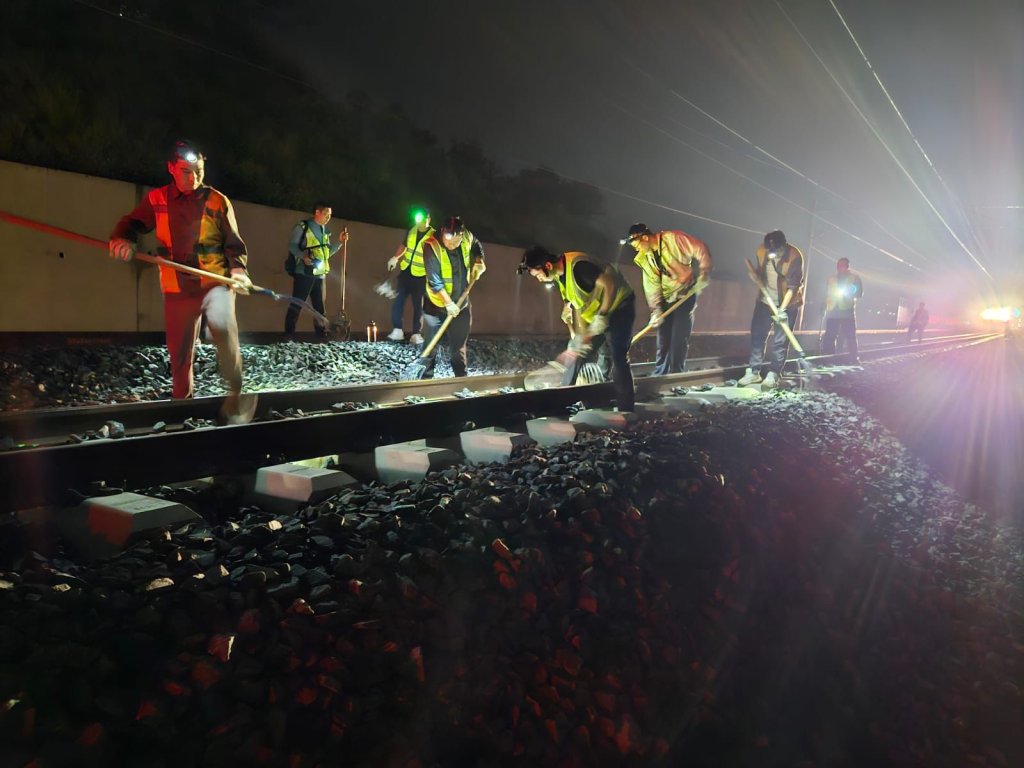 KCIC memastikan, prasarana Kereta Cepat Whoosh siap