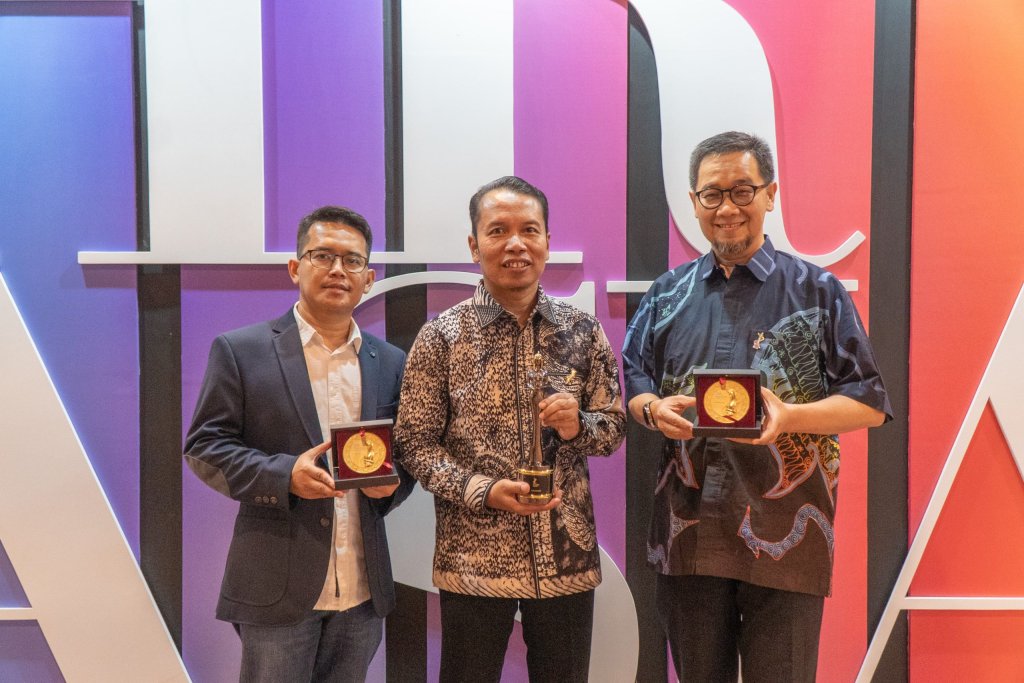 PT Pegadaian meraih penghargaan dari HR Asia Media sebagai