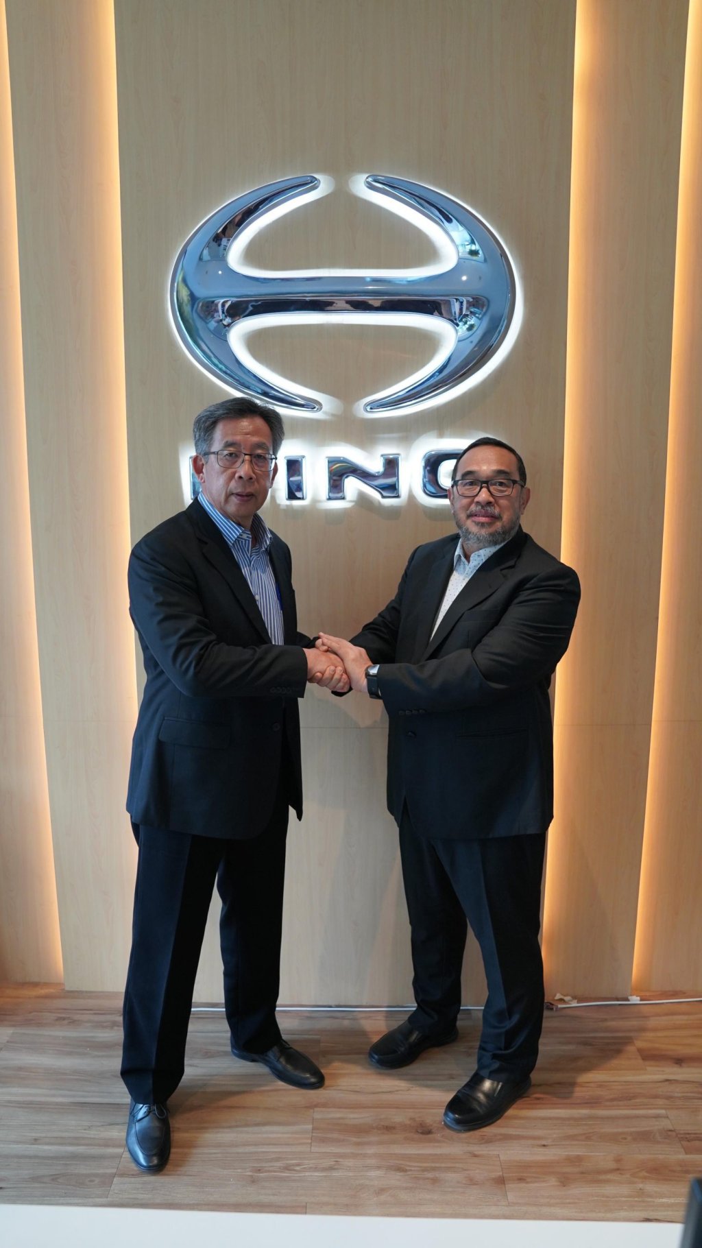 PT Hino Motors Sales Indonesia (HMSI) mengumumkan