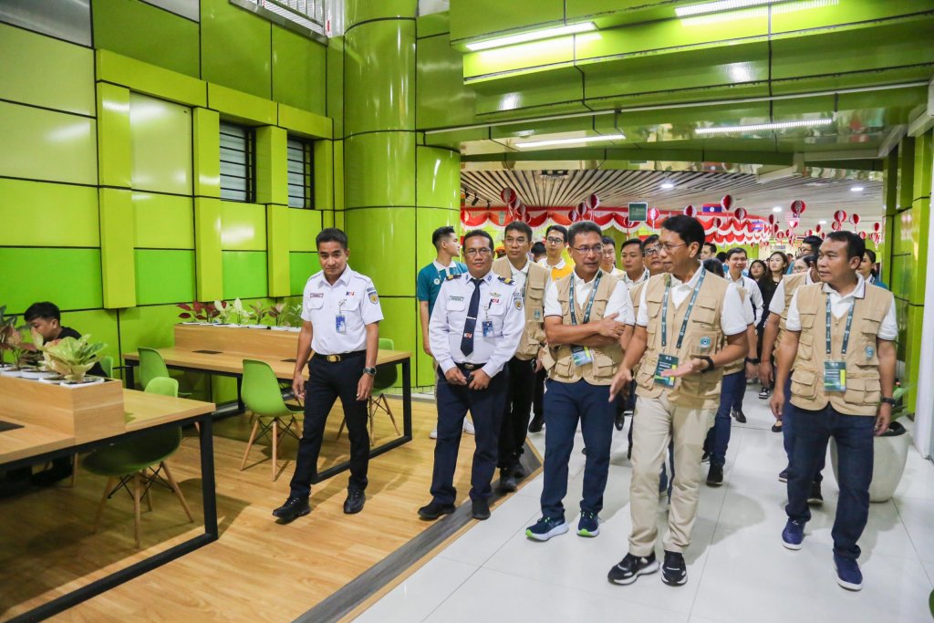 PT Kereta Api Indonesia (Persero) Daop 1 Jakarta mendukung
