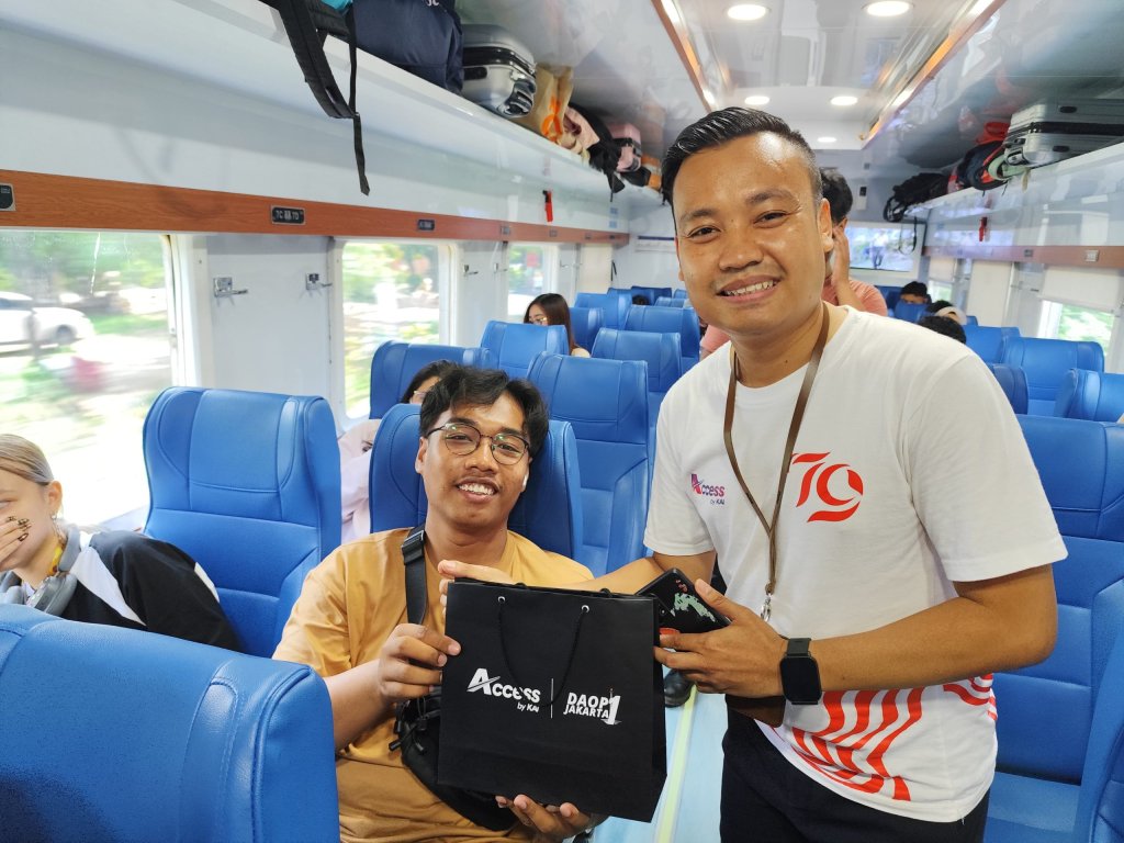 PT Kereta Api Indonesia (KAI) Daop 1 JakartaÂ  Memperingati