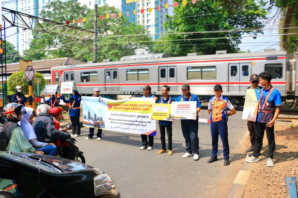 PT Kereta Api Indonesia (Persero) Daerah Operasi 1 Jakarta pada